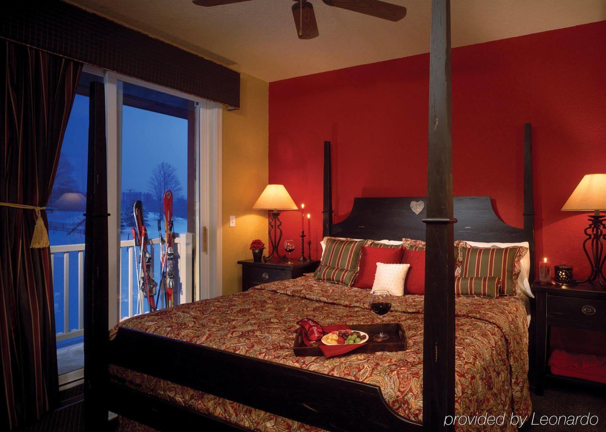 Mountain Run At Boyne Hotel Boyne Falls Room photo
