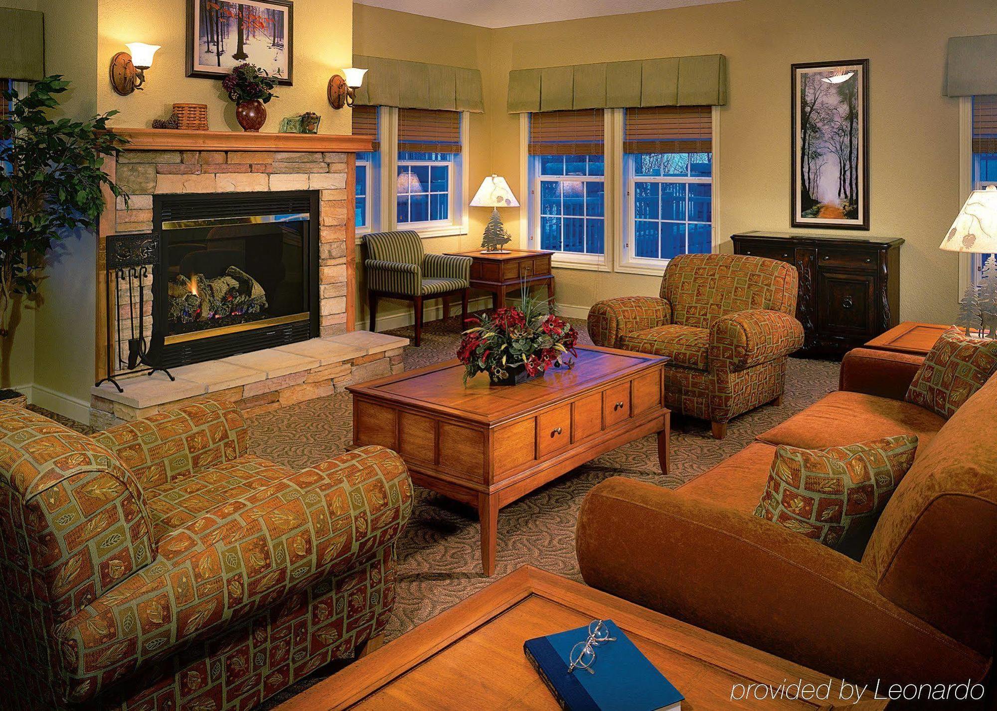 Mountain Run At Boyne Hotel Boyne Falls Room photo