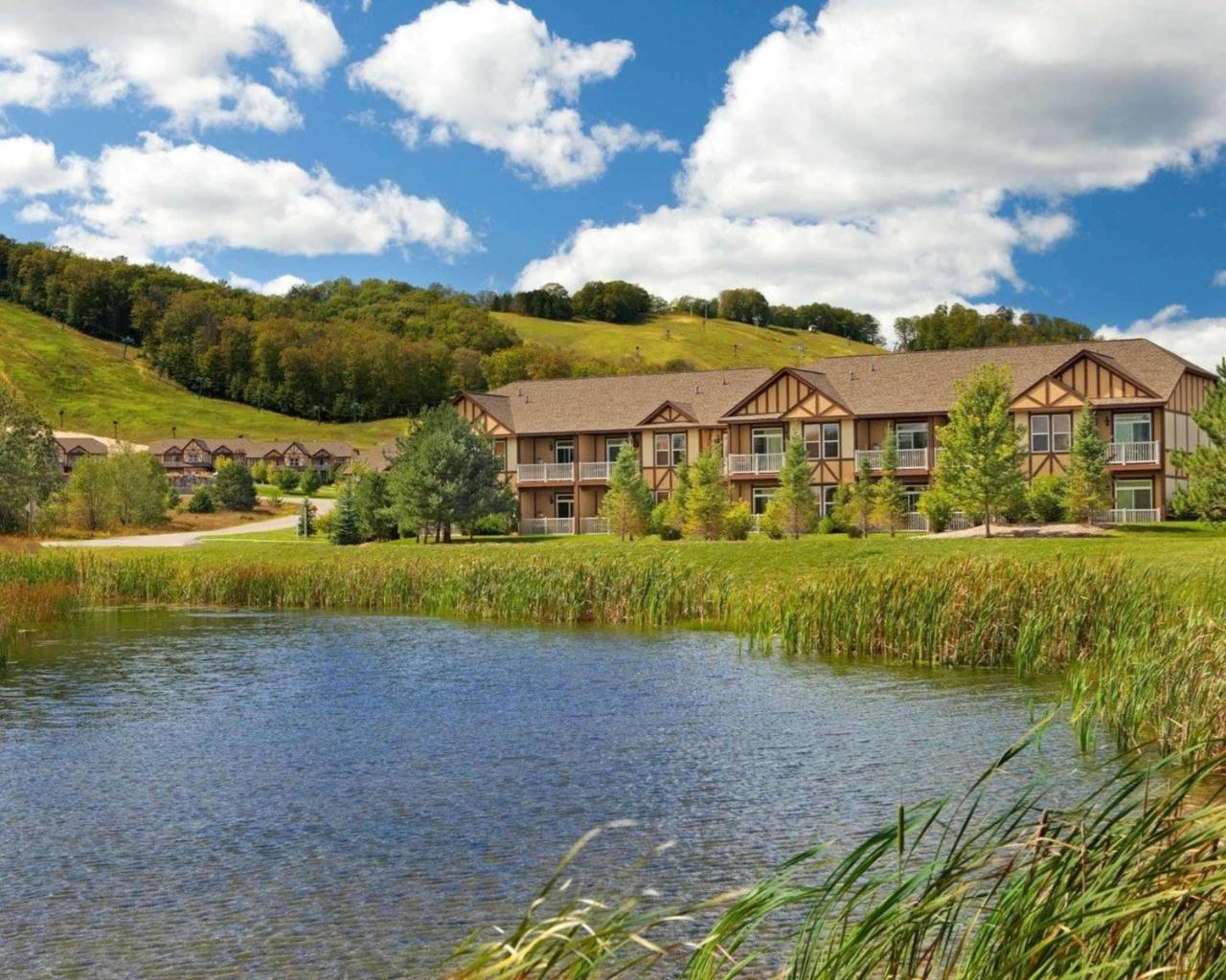 Mountain Run At Boyne Hotel Boyne Falls Exterior photo